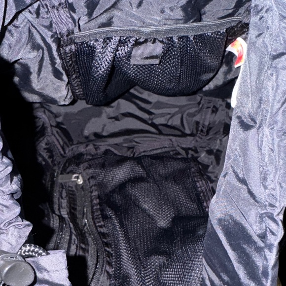 The North Face Black Quilted Backpack - Picture 5 of 5